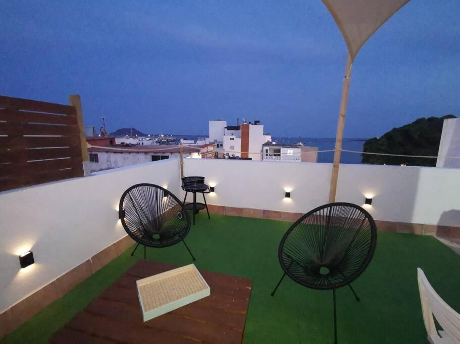 Con Vistas Al Mar En El Centro De Apartment *